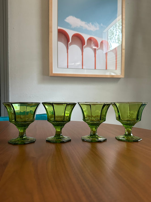 Independence Octagonal Green Champagne Coupe