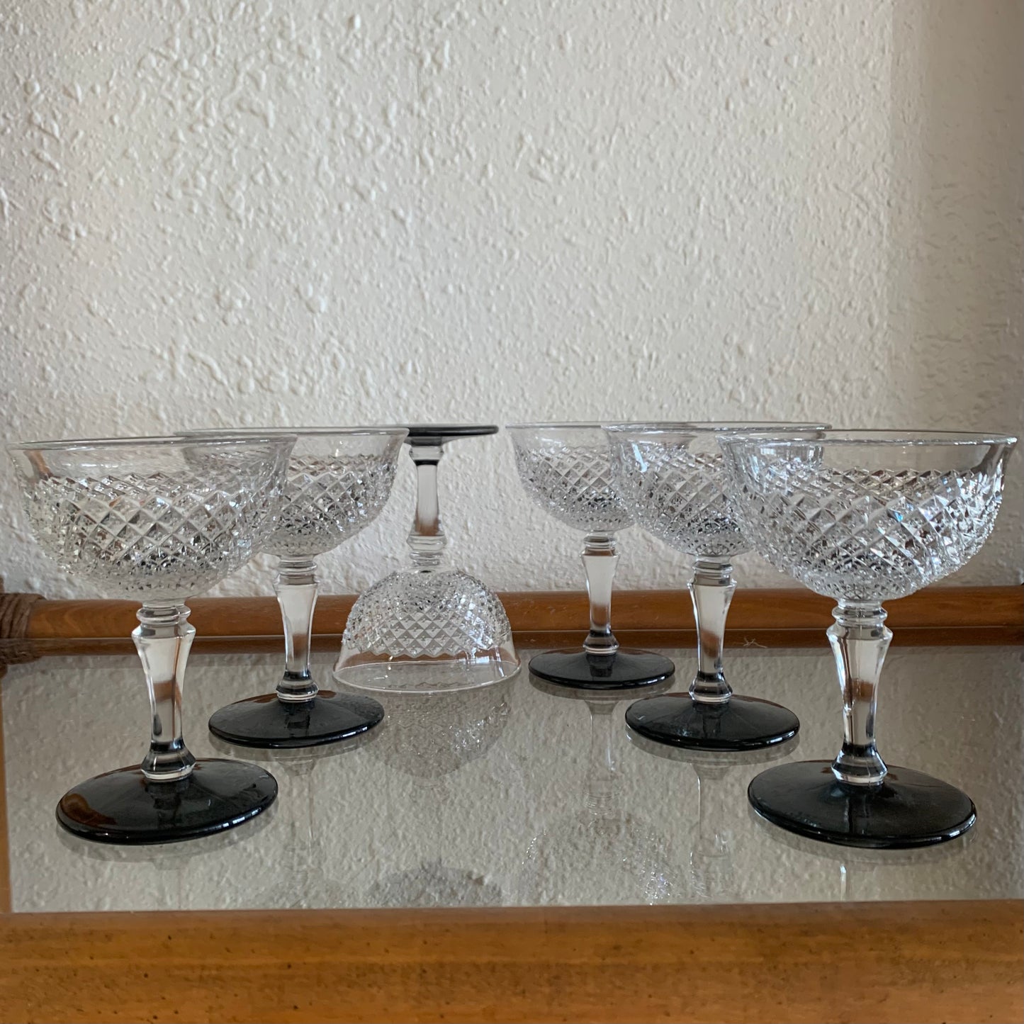 Clear Diamond Pattern with Black Base Champagne Coupe